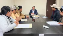 El presidente Luis Arce y asambleístas, dirigentes de organizaciones sociales y autoridades ediles de Tarija