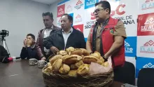 Autoridades de la Alcaldía de El Alto y dirigentes de la Federación de Panificadores.