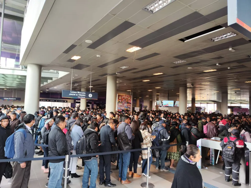 Los dirigentes de los transportistas, calificaron de positiva la primera jornada de movilizaciones.